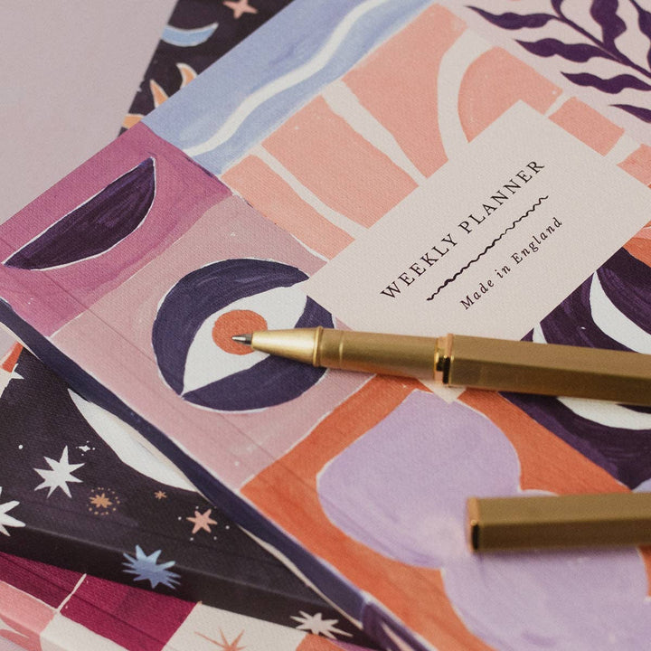 Studio Abstract - Undated Weekly Planner