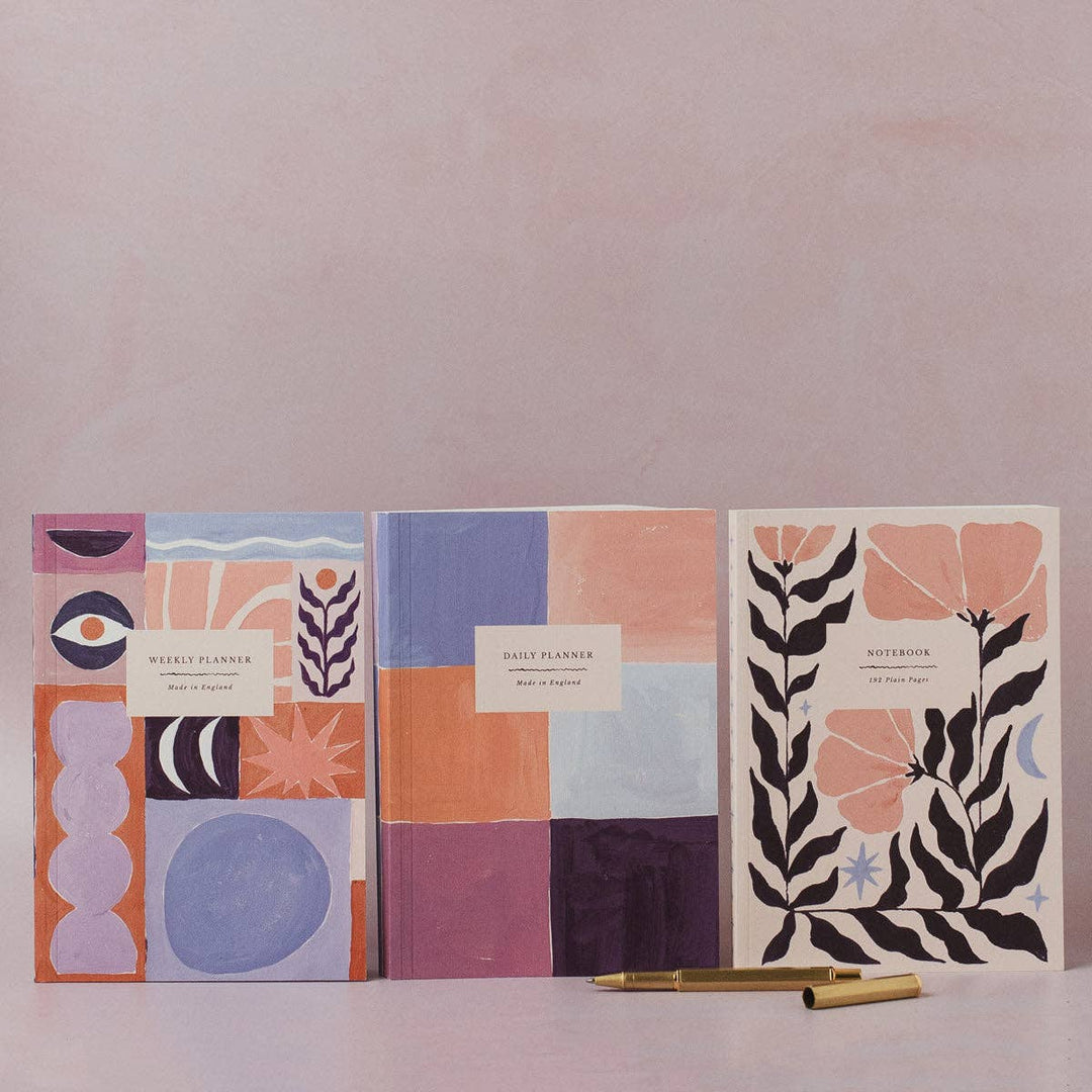 Studio Abstract - Undated Weekly Planner