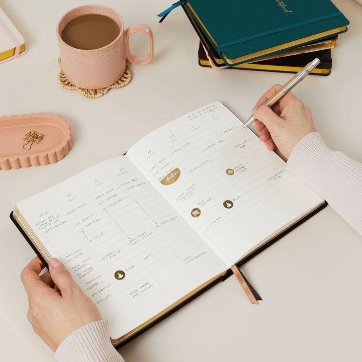 Undated Weekly Planner - Tortoise