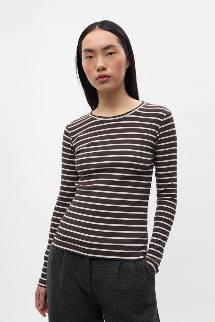 Enally Ls O-N Tee St 7262 - Moonstruck/Chocolate