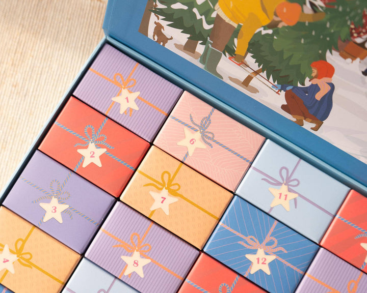 CHRISTMAS TREES &amp; SNOW FLAKES - Puslespillkalender med 1000 brikker