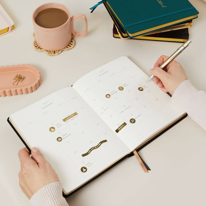 Undated Weekly Planner - Tortoise