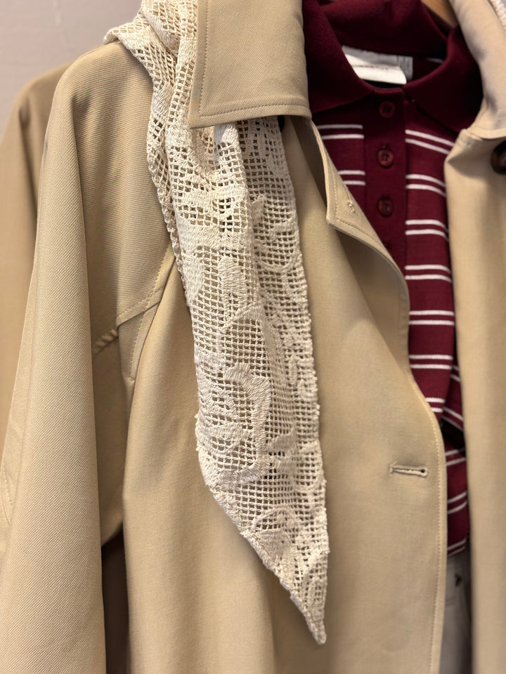 Croflora Triangle Scarf - Birch White