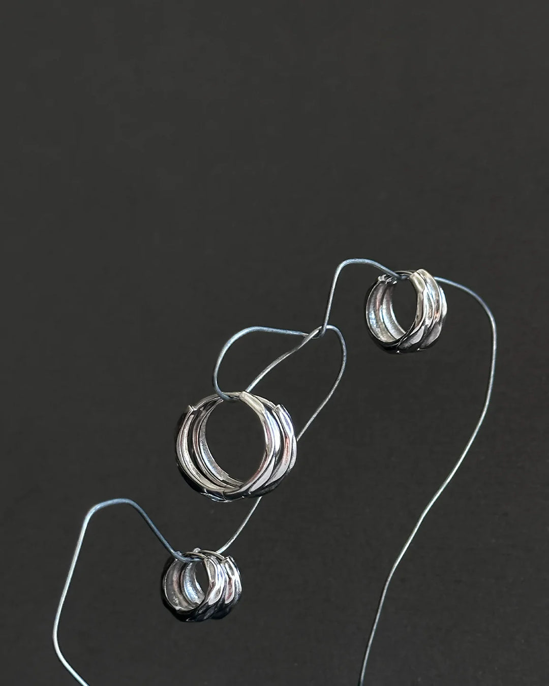 Dome Structured Hoops Large - Sølv