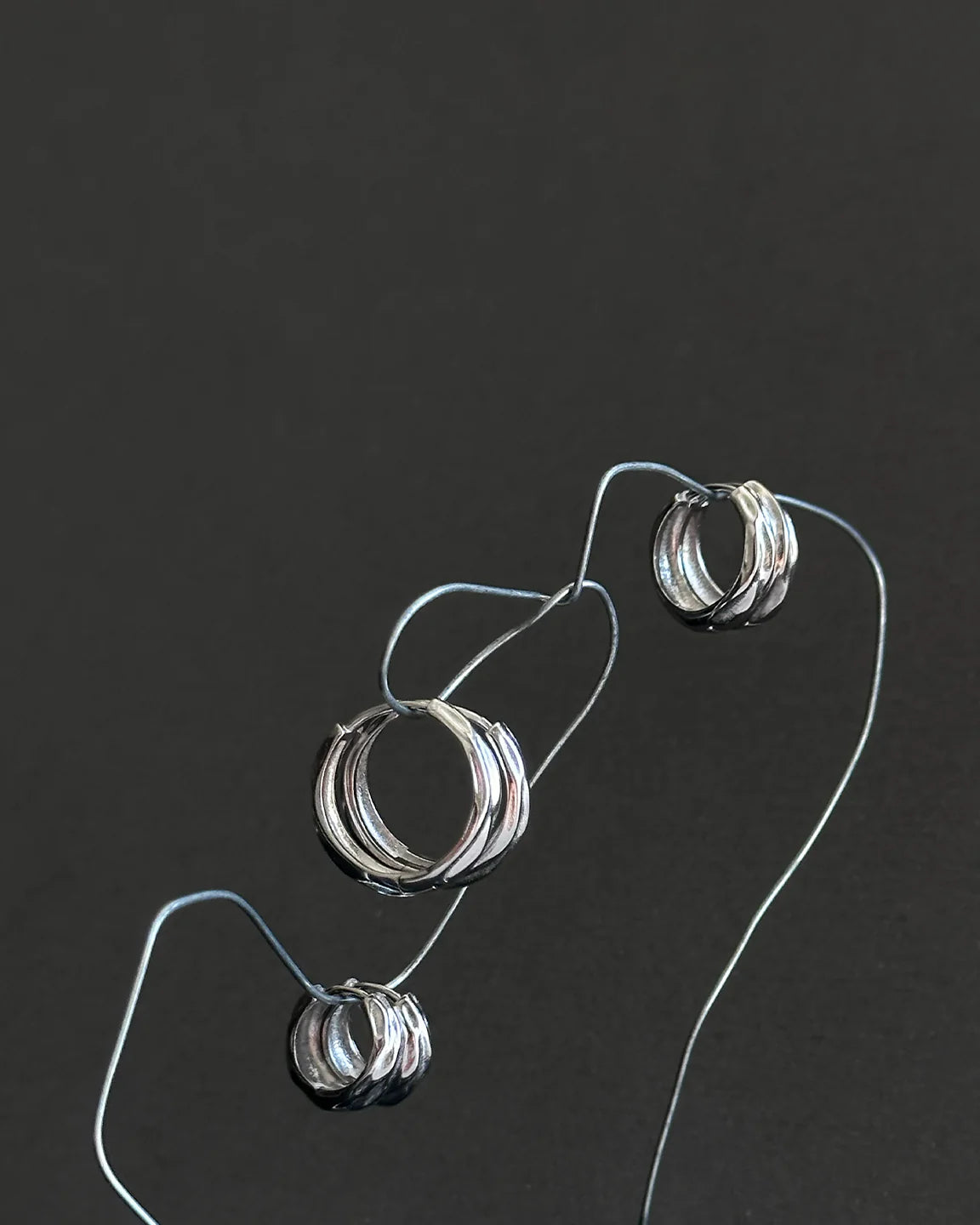 Dome Structured Hoops Large - Sølv