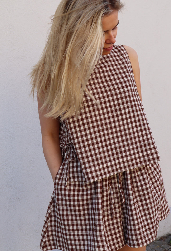 Leonie Check Shorts- Check Brown/ Off white