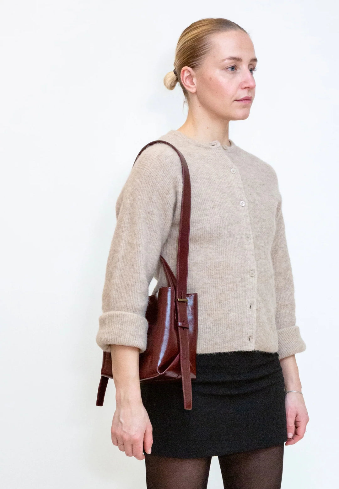 Molly Raw Structure - Deep Burgundy