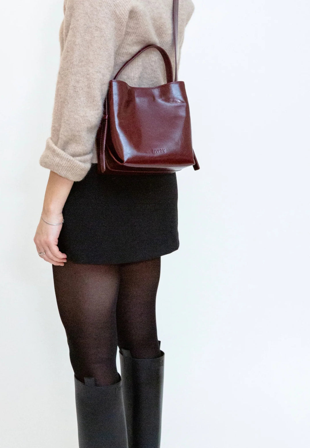 Molly Raw Structure - Deep Burgundy