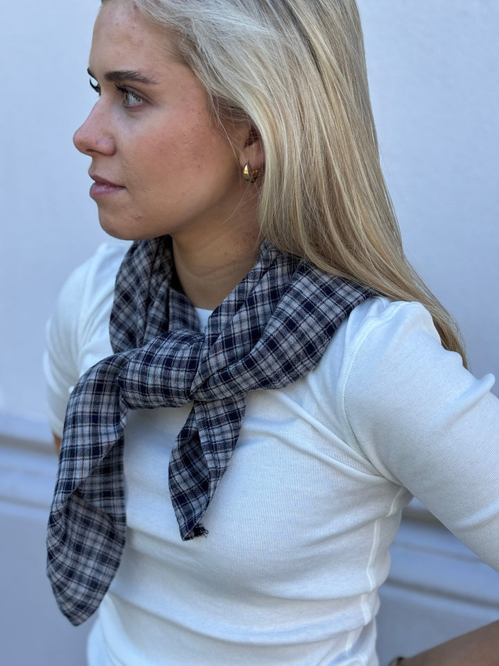 Meny Check Scarf - Grey/Navy