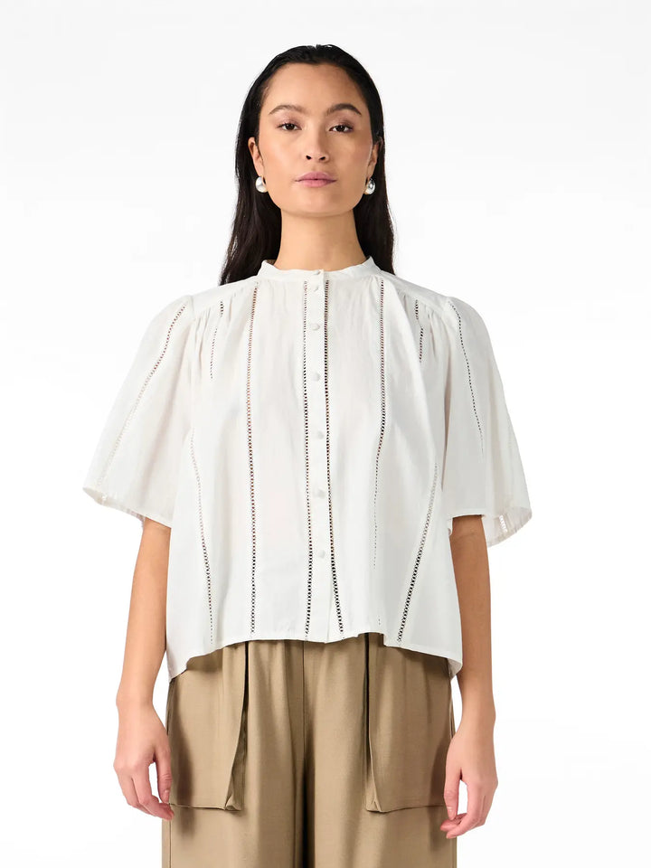 Yasgunia 2/4 shirt - Star White