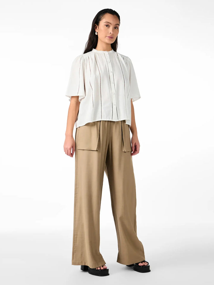 Yasgunia 2/4 shirt - Star White