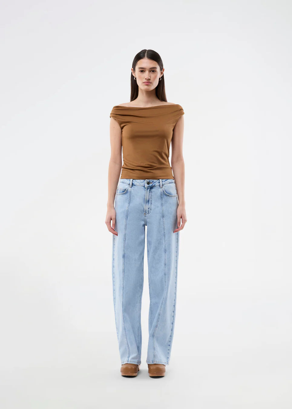 Himamd off-shoulder top - Nuthatch