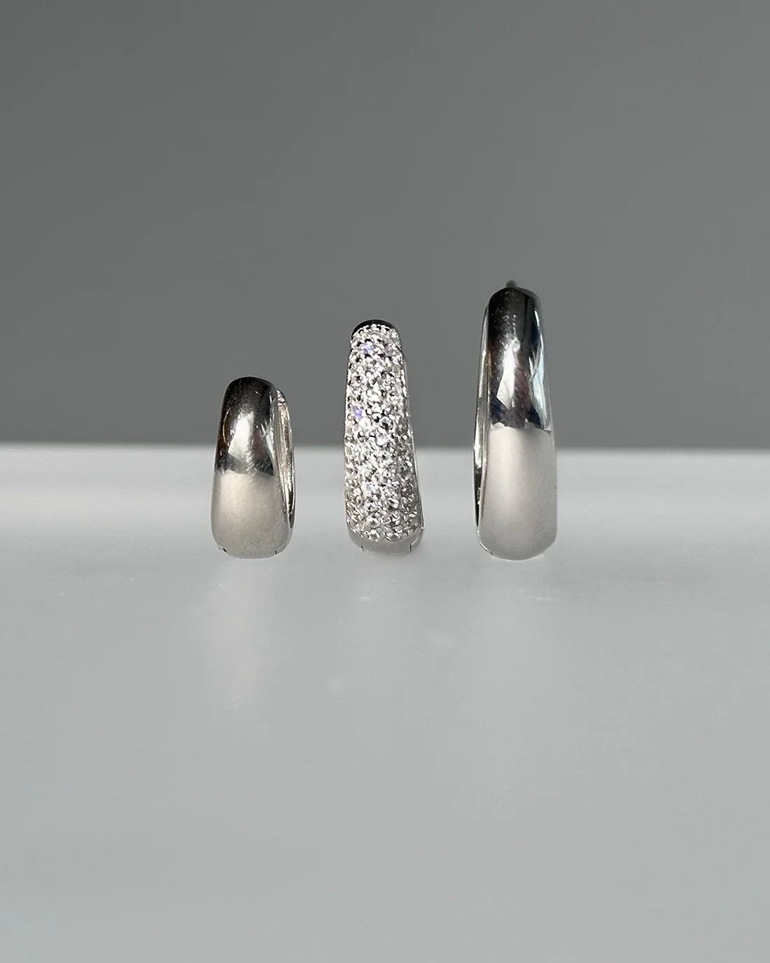 Dome Pave Hoops Medium - Sølv