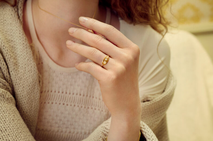 Amarit Ring