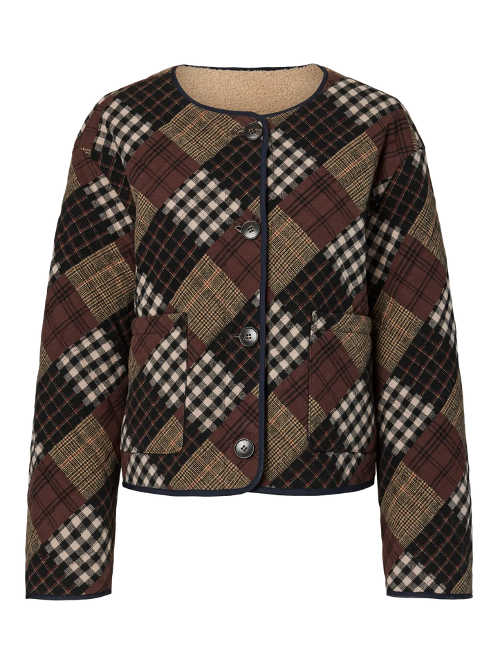 Yasanari ls reversible quilted coat