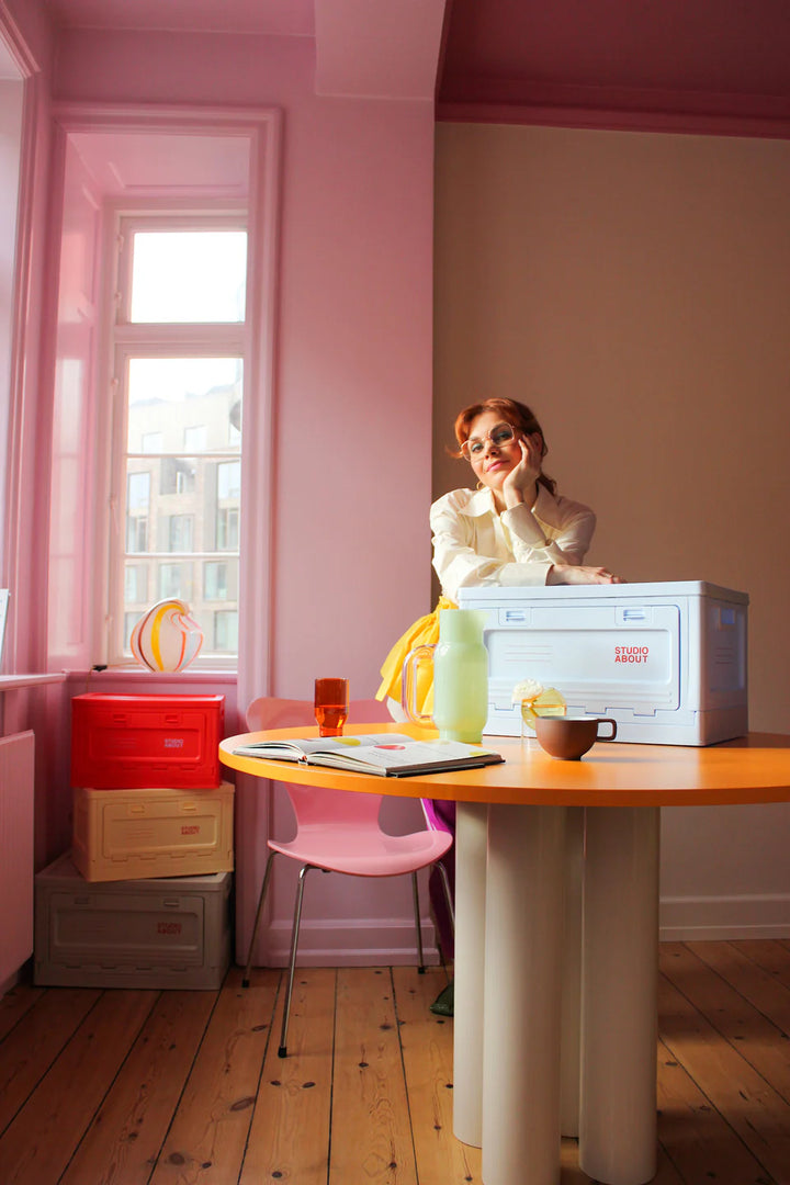 Box - Medium - Light Yellow