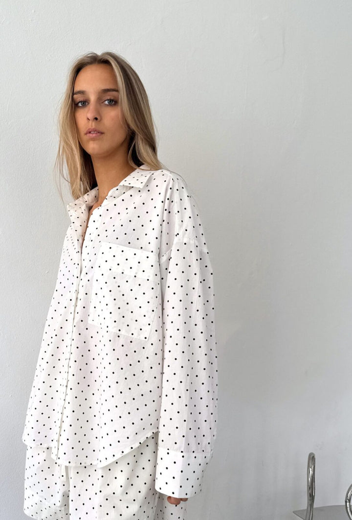 Fie Dot Shirt - White Small Black Dot