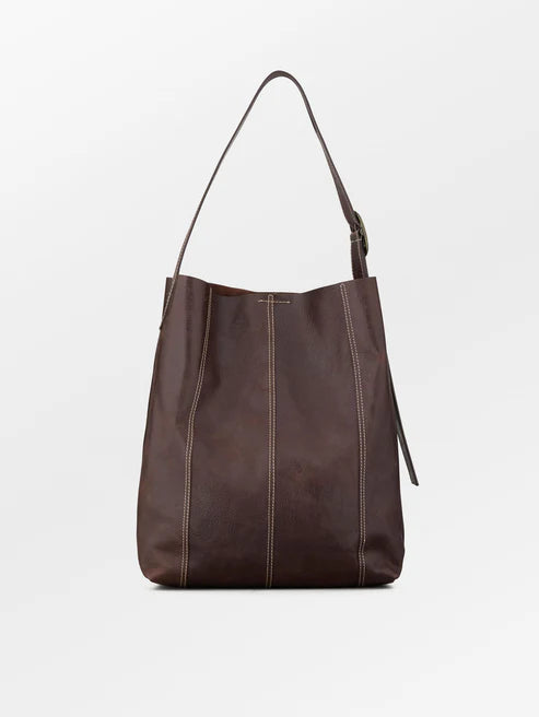 Panel Mae Buckle Bag - Chocolate Tarte