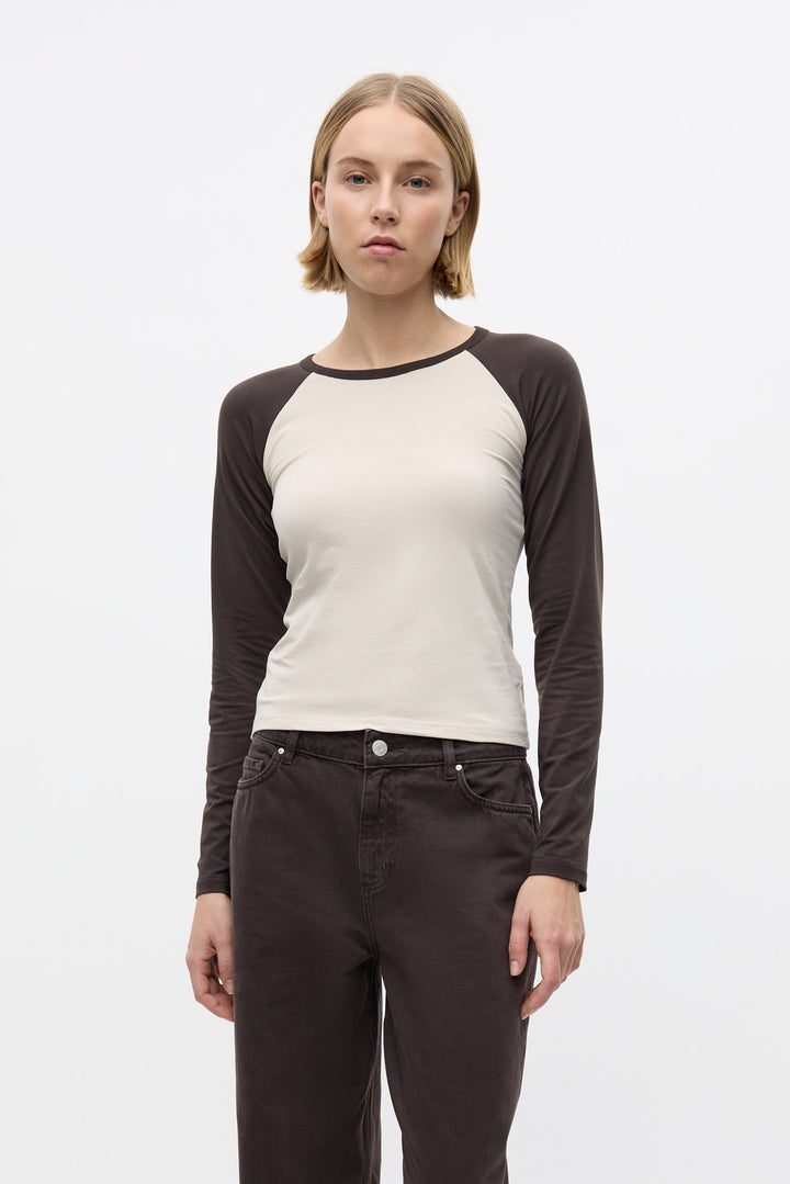 Enmolly Ls Raglan Tee 7143 - Chocolate Moon