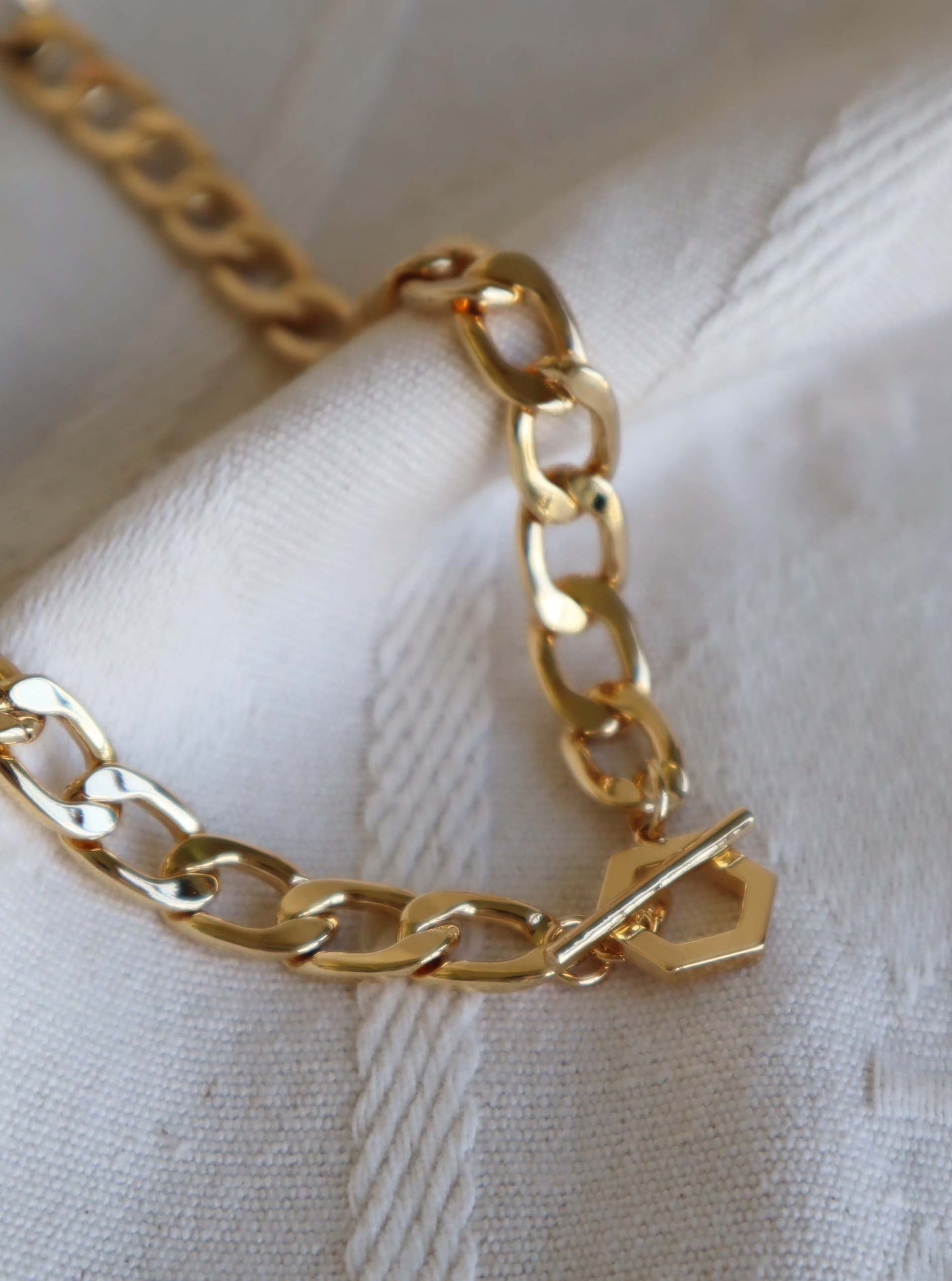 Chunky Hexagon T-Bar Necklace